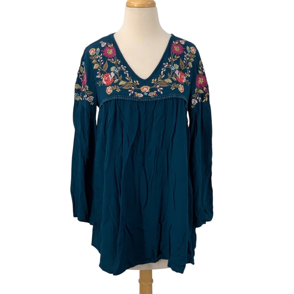 Umgee USA Women's Long Bell Sleeve V-Neck Tunic Top Teal Embroidered Floral Sz S